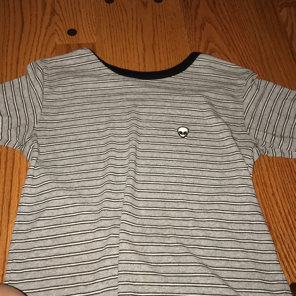 striped t-shirt with alien patch “brandy melville”